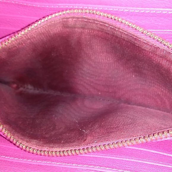 Miu Miu accordion zip wallet EUC - Picture 7 of 8